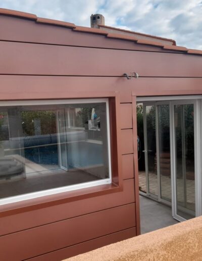 bardage en aluminium sur mesure couleur marron